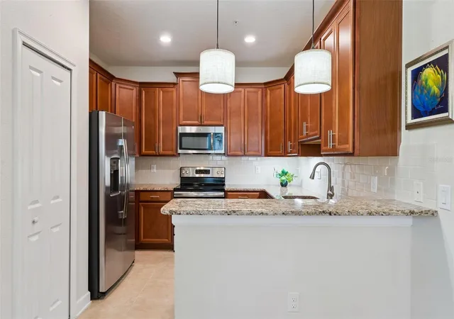 Photo 4 of House for sale at 3628 Solana Cir #D, Clermont, FL 34711 | MLS# O6443778 | Listing updated on 2026-09-23