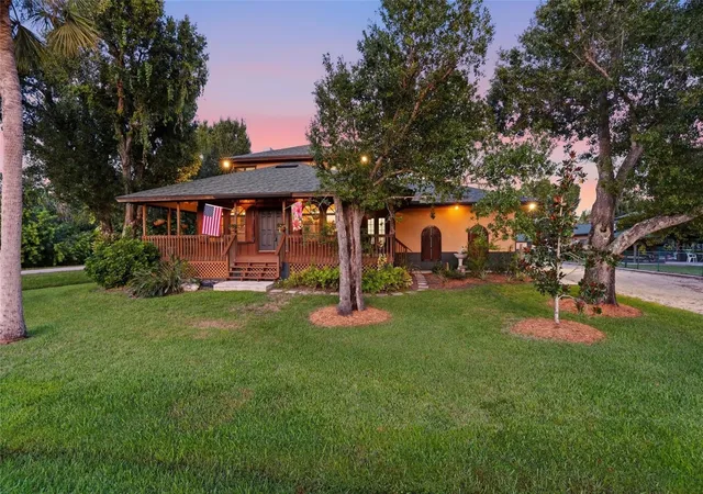 Photo 1 of Single family home for sale at 310 Howard St, Punta Gorda, FL 33950 | MLS# C7531032 | Listing updated on 2026-09-28
