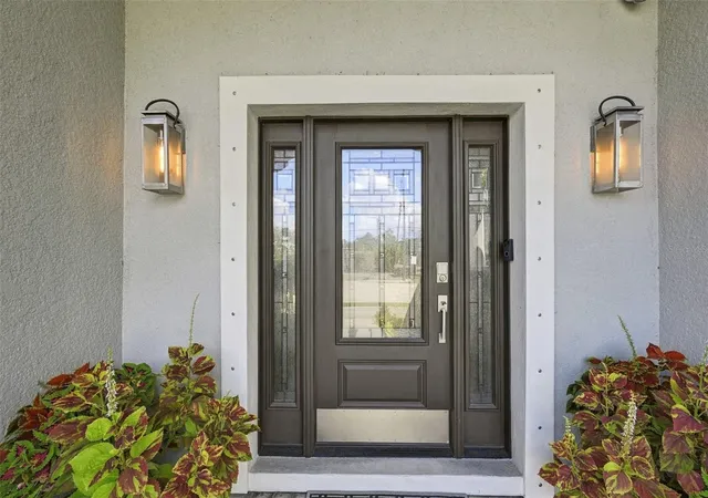 Photo 3 of Single family home for sale at 3925 1st Street NE, Saint Petersburg, FL 33703 | MLS# TB8551008 | Listing updated on 2026-09-22