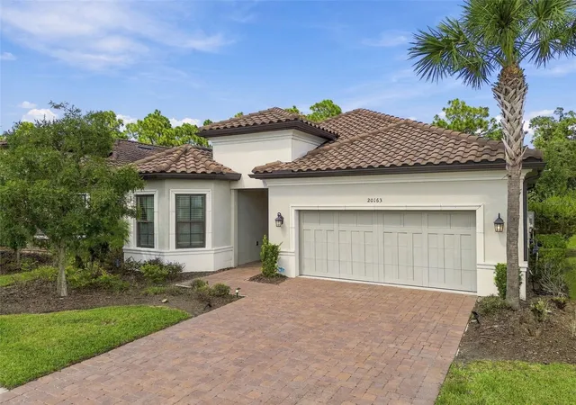 Photo 1 of Single family home for sale at 20163 Umbria Hl Dr, Tampa, FL 33647 | MLS# TB8551015 | Listing updated on 2026-10-04