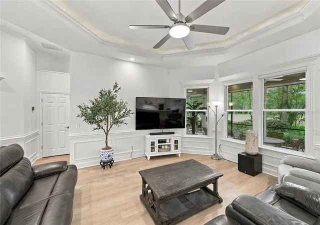 Photo 4 of Sale Pending at 10315 SW 49th Lane, Gainesville, FL 32608 | MLS# GC543695 | Listing updated on 2026-10-02