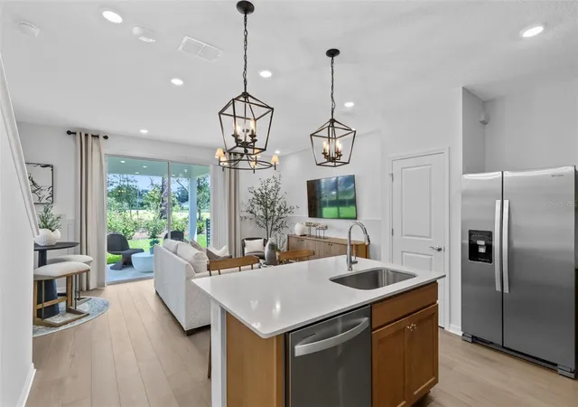 Photo 4 of Townhouse for sale at 3495 Somerset Lakes St, Orlando, FL 32824 | MLS# O6443789 | Listing updated on 2026-09-23