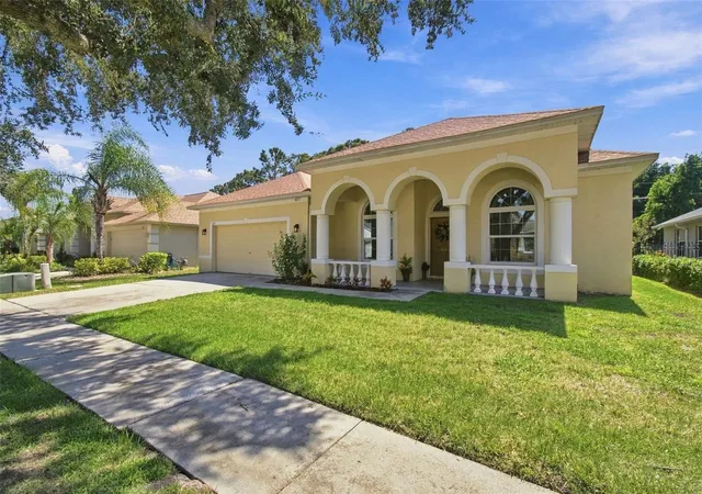 Photo 2 of Single family home for sale at 1815 Winn Arthur, Valrico, FL 33594 | MLS# TB8551023 | Listing updated on 2026-10-03