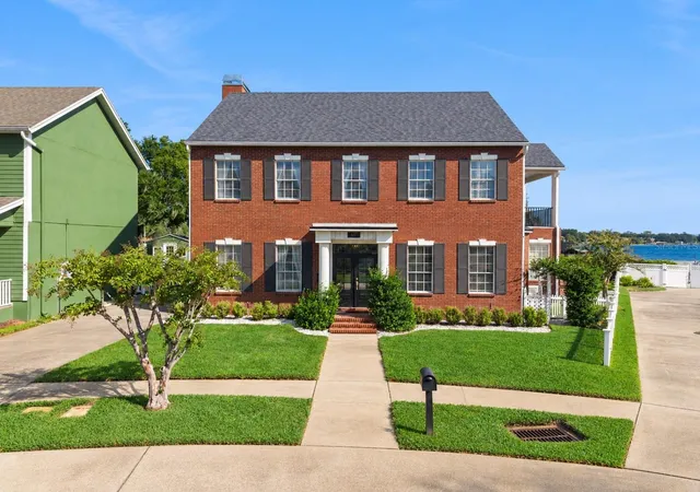 Single family home for sale at 637 Lake Harbor Cir, ORLANDO, FL 32809 | MLS# O6443798