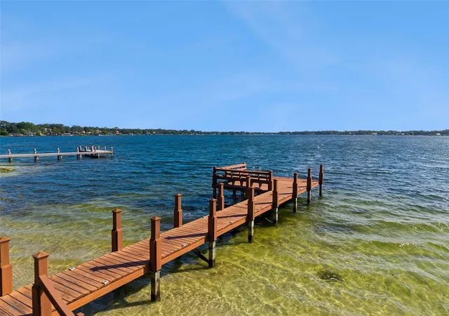 Photo 1 of Single family home for sale at 637 Lake Harbor Cir, Orlando, FL 32809 | MLS# O6443798 | Listing updated on 2026-09-25