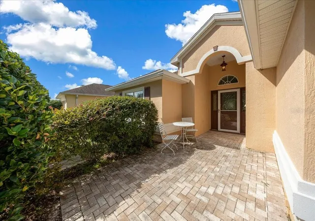 Photo 1 of Single family home for sale at 11100 SW 71st Terrace Rd, Ocala, FL 34476 | MLS# OM732685 | Listing updated on 2026-09-26