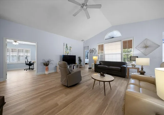 Photo 3 of Single family home for sale at 11100 SW 71st Terrace Rd, Ocala, FL 34476 | MLS# OM732685 | Listing updated on 2026-09-26