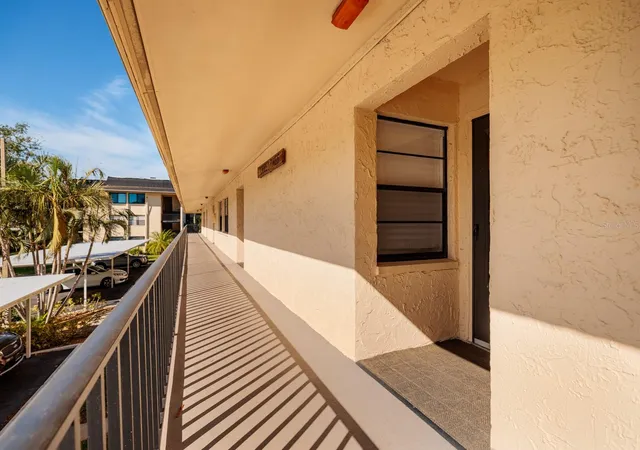 Photo 3 of Condo for sale at 12300 Vonn Rd #9205, Largo, FL 33774 | MLS# TB8551030 | Listing updated on 2026-09-23