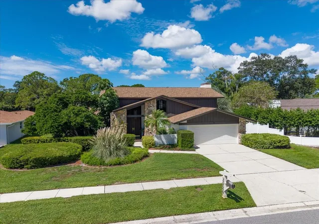 Single family home for sale at 2924 Torrey Pines Ct, CLEARWATER, FL 33761 | MLS# TB8551035