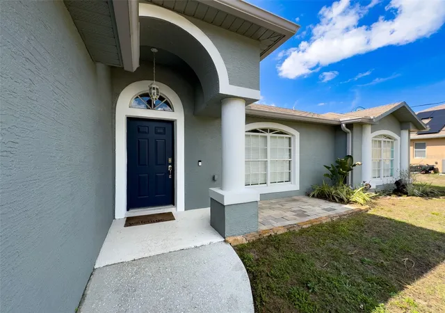 Photo 3 of Single family home for sale at 2165 Bolger Ave, Spring Hill, FL 34609 | MLS# W7889711 | Listing updated on 2026-09-24