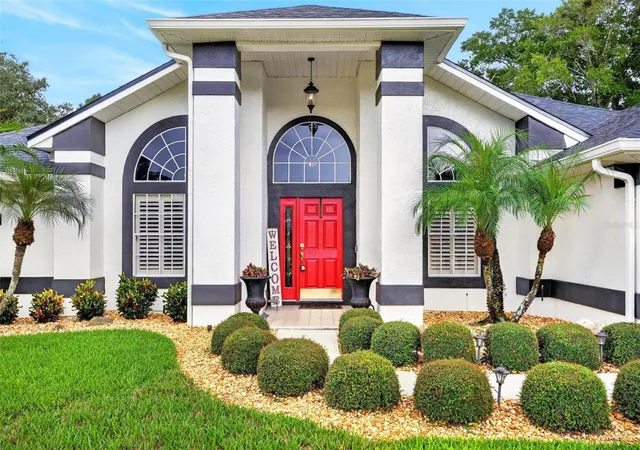 Photo 2 of Single family home for sale at 919 Ridge Spring Ct, Apopka, FL 32712 | MLS# O6443802 | Listing updated on 2026-09-24