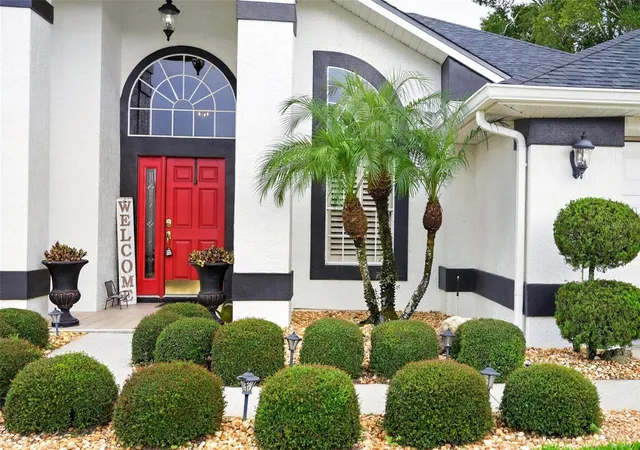 Photo 3 of Single family home for sale at 919 Ridge Spring Ct, Apopka, FL 32712 | MLS# O6443802 | Listing updated on 2026-09-24