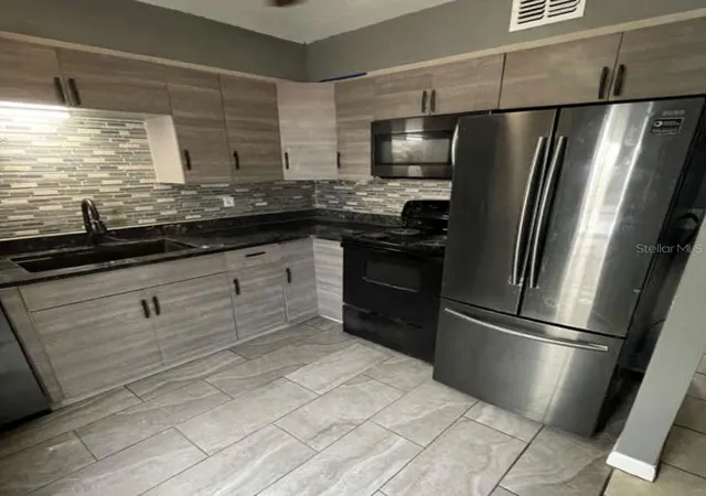 Photo 3 of Townhouse for sale at 237 Debora Ct, Altamonte Springs, FL 32701 | MLS# OM732689 | Listing updated on 2026-10-07