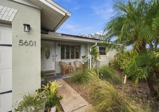 Photo 4 of Single family home for sale at 5601 15th Avenue N, Saint Petersburg, FL 33710 | MLS# TB8551039 | Listing updated on 2026-10-21