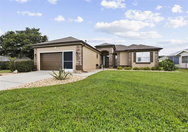 Single family home for sale at 13182 SE 93rd Terrace Rd, SUMMERFIELD, FL 34491 | MLS# TB8551043