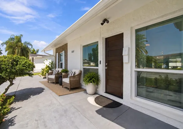 Photo 3 of Single family home for sale at 4880 Shell Strm Blvd, New Port Richey, FL 34652 | MLS# W7889712 | Listing updated on 2026-10-03