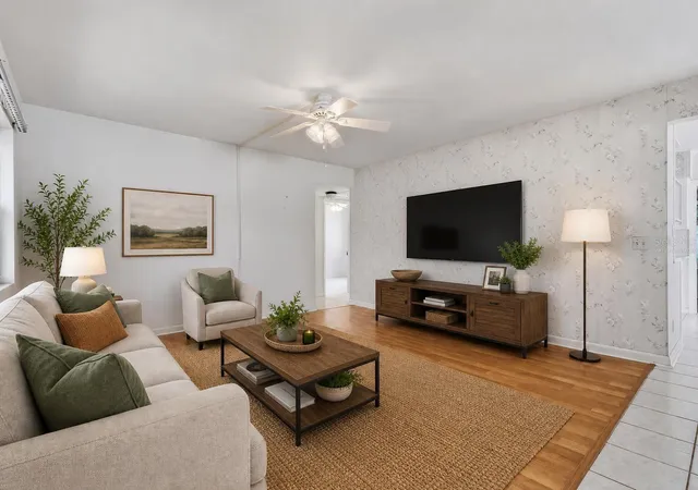 Photo 3 of Single family home for sale at 1632 San Mateo Dr, Dunedin, FL 34698 | MLS# W7889713 | Listing updated on 2026-10-13