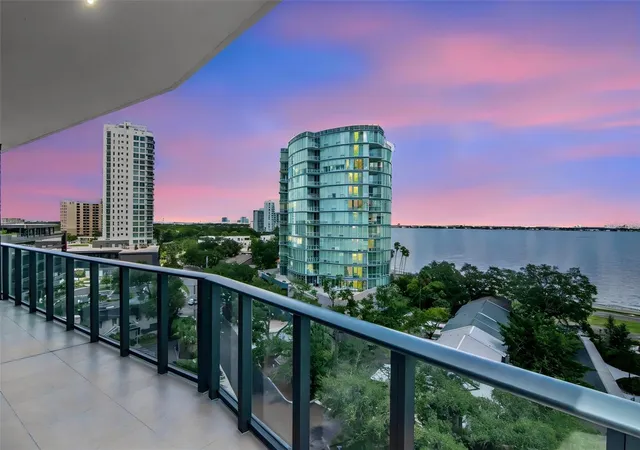 Photo 4 of Condo for sale at 3015 S Ysabella Ave #804, Tampa, FL 33629 | MLS# TB8551045 | Listing updated on 2026-10-02