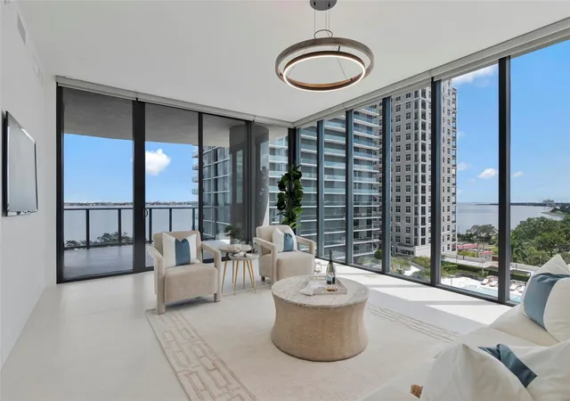 Photo 2 of Condo for sale at 3015 S Ysabella Ave #804, Tampa, FL 33629 | MLS# TB8551045 | Listing updated on 2026-10-02