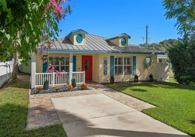 Photo 3 of Sale Pending at 5715 Indiana Ave, New Port Richey, FL 34652 | MLS# TB8551046 | Listing updated on 2026-10-08