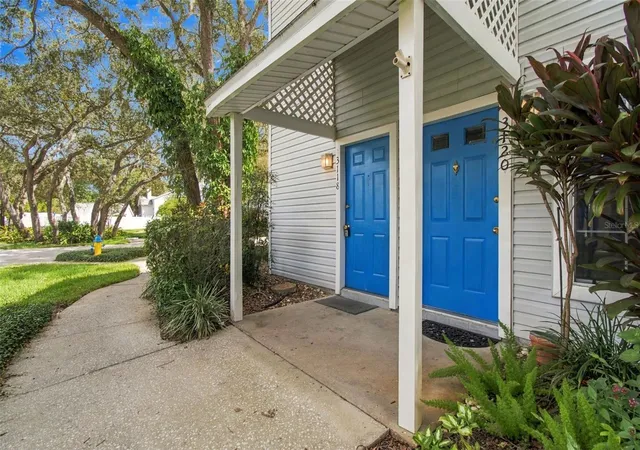Condo for sale at 3118 Valley Oaks Dr, TAMPA, FL 33618 | MLS# TB8551048