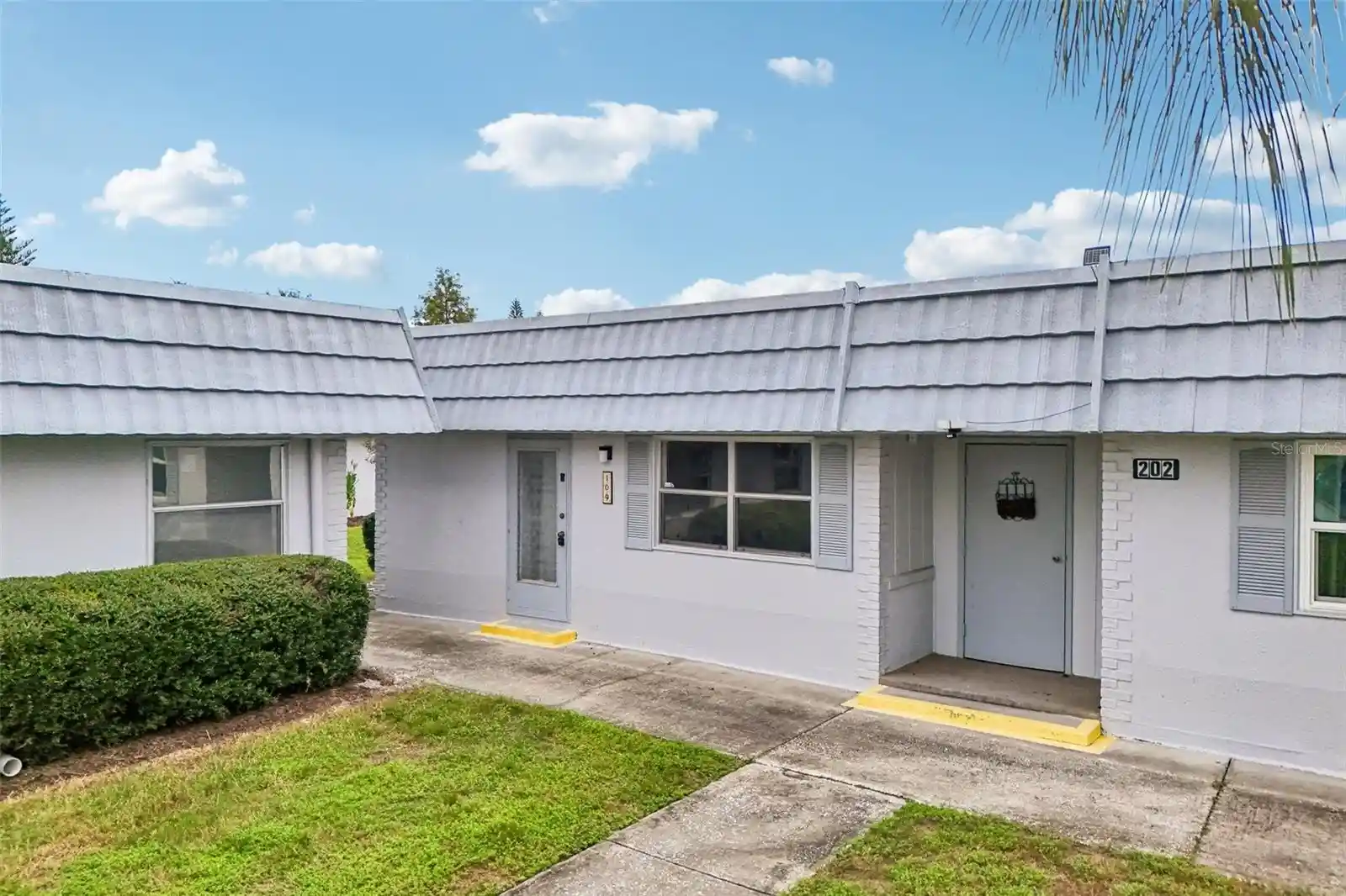 Listing Photo 62 - Condo for sale in 202 Bedford Trl located at 202 Bedford Trl, SUN CITY CENTER, FL 33573 - Unit #109
