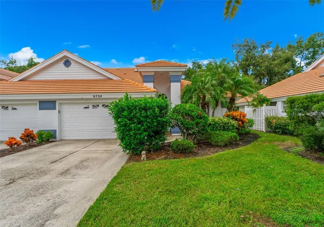 Photo 2 of Single family home for sale at 6724 Approach Rd #3, Sarasota, FL 34238 | MLS# A4706950 | Listing updated on 2026-09-26
