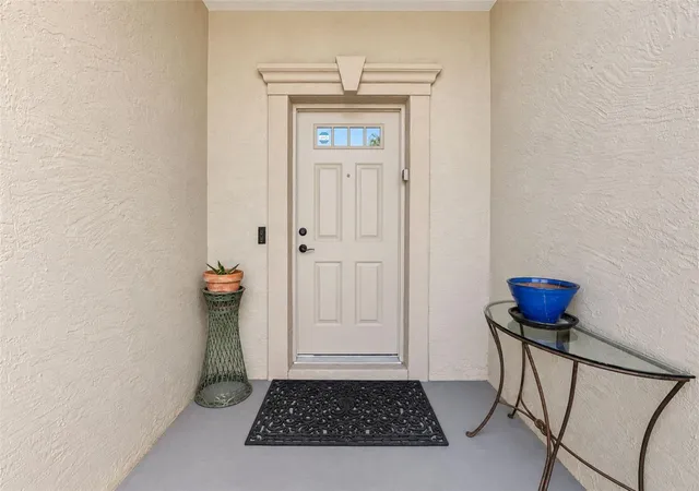 Photo 4 of Single family home for sale at 3877 Lavilla Ave, North Port, FL 34286 | MLS# D6148875 | Listing updated on 2026-09-24