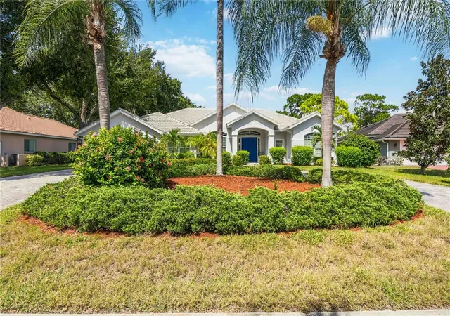 Photo 2 of Single family home for sale at 2046 Timucua Trl, Nokomis, FL 34275 | MLS# A4706952 | Listing updated on 2026-10-07