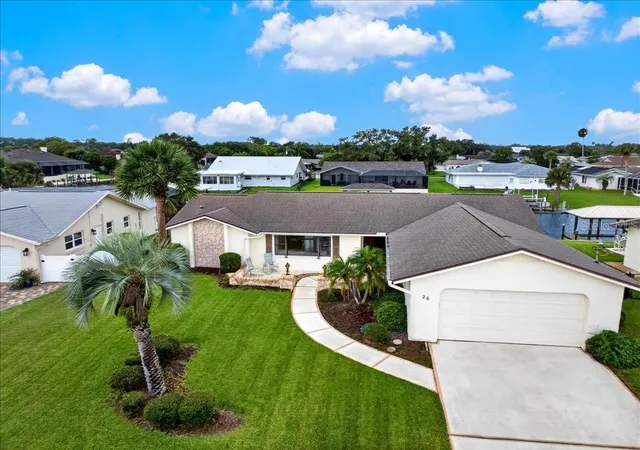 Photo 3 of Single family home for sale at 26 Claymont Ct S, Palm Coast, FL 32137 | MLS# FC321617 | Listing updated on 2026-10-02