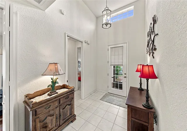 Photo 4 of Single family home for sale at 5281 Pebble Beach Blvd, Winter Haven, FL 33884 | MLS# P4939964 | Listing updated on 2026-09-29