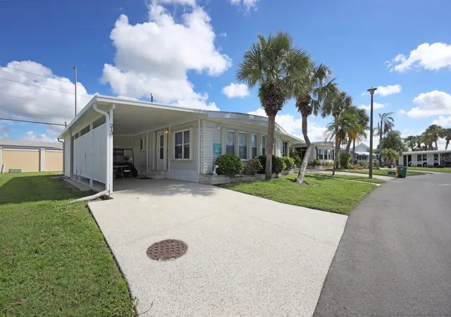 Photo 3 of Manufactured home for sale at 2100 Kings Hwy #213, Port Charlotte, FL 33980 | MLS# C7531044 | Listing updated on 2026-09-26