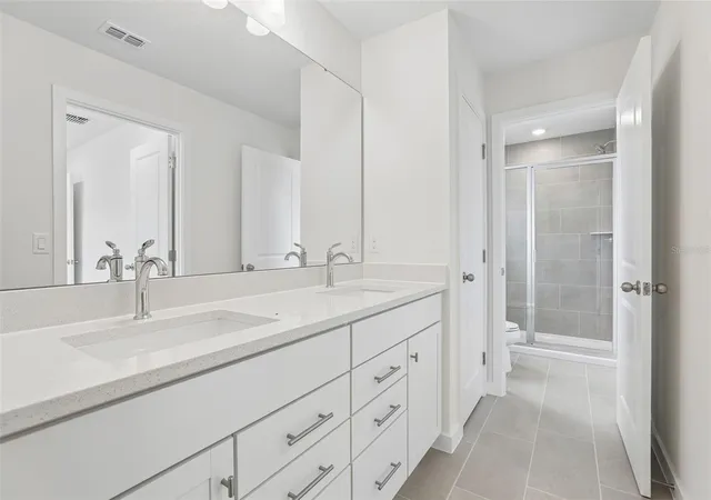 Photo 4 of Townhouse for sale at 6530 Horseshoe Ln Way, Harmony, FL 34773 | MLS# O6443818 | Listing updated on 2026-09-23