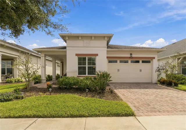 Photo 1 of Single family home for sale at 4922 Catalpa Dr, Saint Cloud, FL 34772 | MLS# S5158072 | Listing updated on 2026-10-01