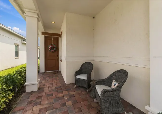 Photo 3 of Single family home for sale at 4922 Catalpa Dr, Saint Cloud, FL 34772 | MLS# S5158072 | Listing updated on 2026-10-01