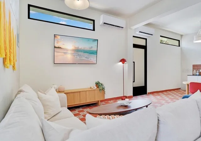 Photo 3 of Single family home for sale at 754 San Juan St, San Juan, PR 00907 | MLS# PR9124380 | Listing updated on 2026-10-16