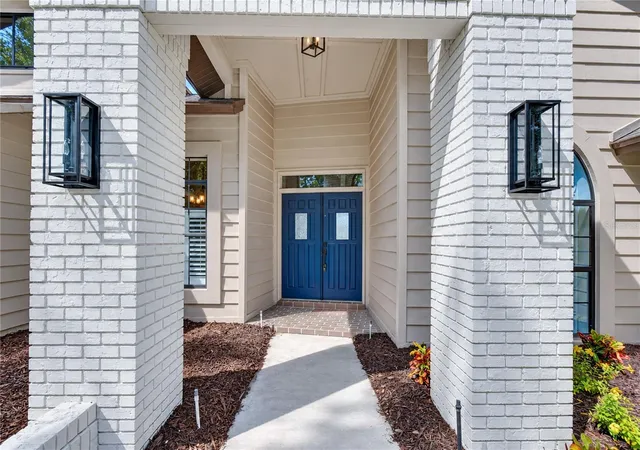 Photo 2 of Single family home for sale at 806 Sandringham Ln, Lutz, FL 33549 | MLS# TB8551065 | Listing updated on 2026-09-24