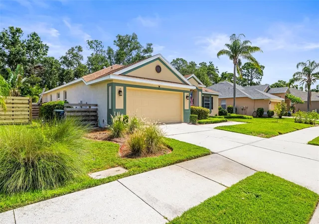 Photo 2 of Single family home for sale at 743 Stonecrest Dr, Sarasota, FL 34232 | MLS# A4706955 | Listing updated on 2026-09-28