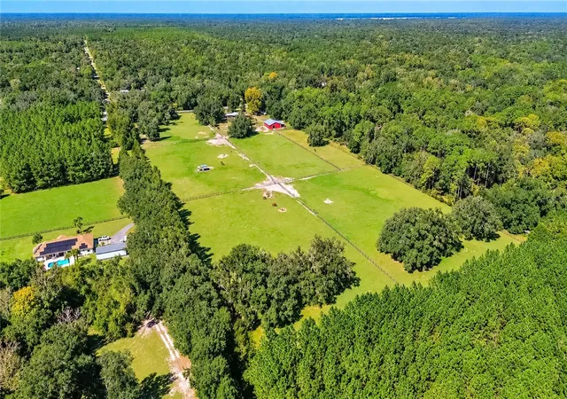 Photo 2 of House for sale at 9551 NW County Rd 345, Chiefland, FL 32626 | MLS# OM732698 | Listing updated on 2026-10-19