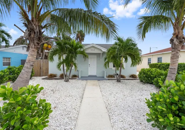 Photo 1 of Single family home for sale at 450 78th Avenue, St Pete Beach, FL 33706 | MLS# TB8551072 | Listing updated on 2026-10-03