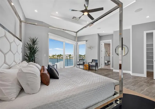 Photo 3 of Single family home for sale at 10209 Gulf Blvd, Treasure Island, FL 33706 | MLS# TB8551074 | Listing updated on 2026-10-06
