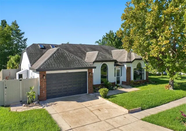 Photo 2 of Single family home for sale at 2358 Oldfield Dr, Orlando, FL 32837 | MLS# O6443832 | Listing updated on 2026-09-25