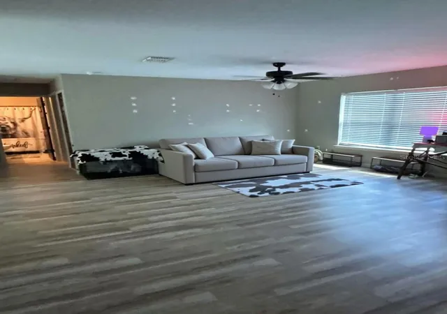 Photo 3 of Single family home for sale at 13 Locust Loop, Ocala, FL 34472 | MLS# G5118122 | Listing updated on 2026-09-25