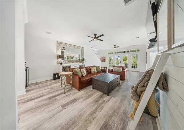 Photo 4 of Single family home for sale at 1456 N Jasmine Ave, Tarpon Springs, FL 34689 | MLS# TB8551077 | Listing updated on 2026-09-28