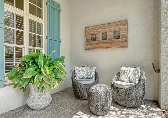 Photo 4 of Single family home for sale at 7467 Cabbage Palm Ct, Sarasota, FL 34241 | MLS# A4706960 | Listing updated on 2026-10-05