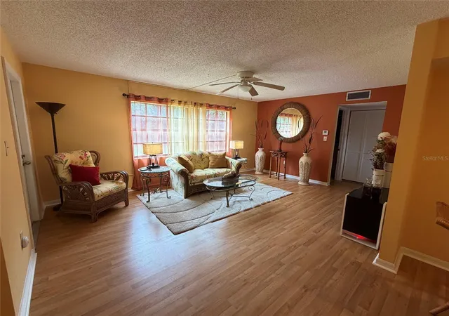 Photo 3 of Condo for sale at 500 Newell Hl Rd #105B, Leesburg, FL 34748 | MLS# G5118125 | Listing updated on 2026-10-02