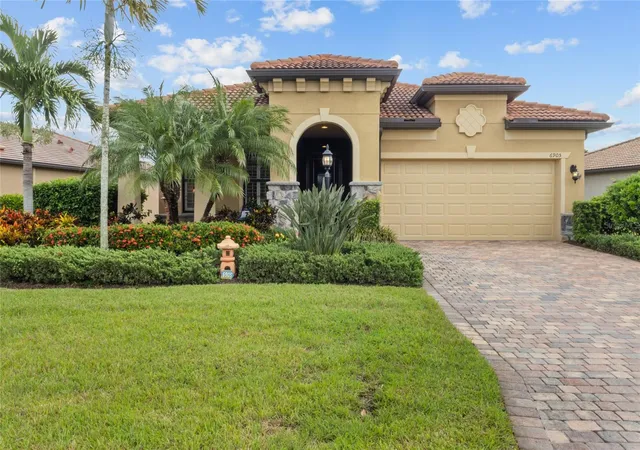 Photo 1 of Single family home for sale at 6905 Gosport Cvs, Bradenton, FL 34202 | MLS# A4706962 | Listing updated on 2026-09-23