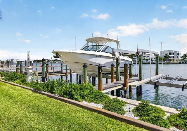 Photo 2 of Townhouse for sale at 10071 Gulf Blvd, Treasure Island, FL 33706 | MLS# TB8551084 | Listing updated on 2026-09-28