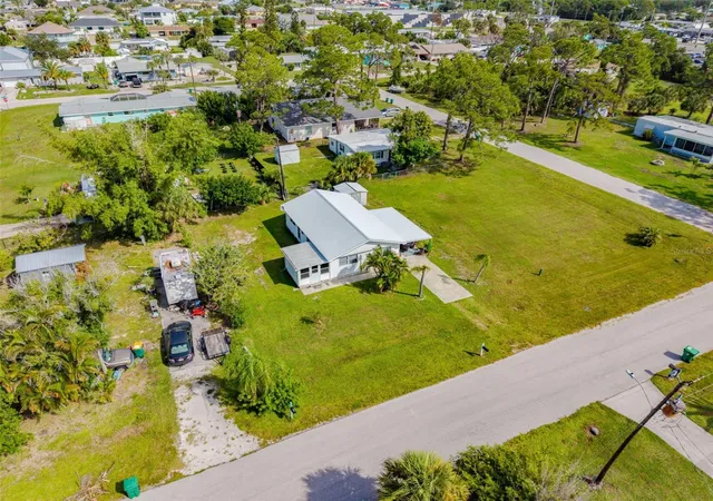 Photo 3 of Manufactured home for sale at 1954 Kentucky Ave, Englewood, FL 34224 | MLS# D6148876 | Listing updated on 2026-09-26