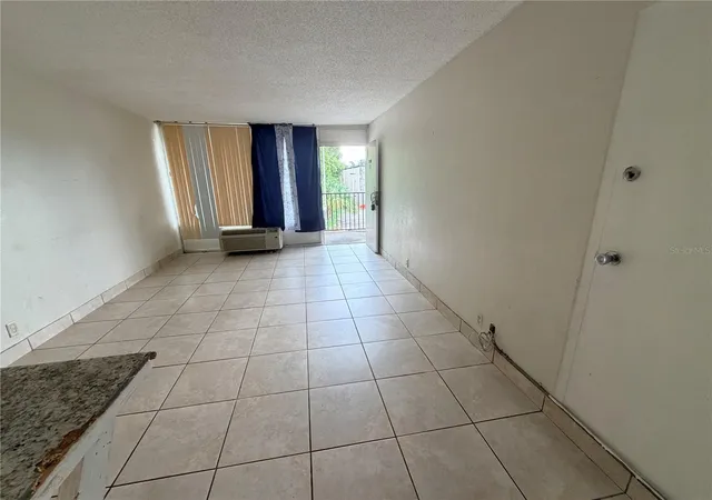 Photo 4 of Condo for sale at 7900 S Orange Blossom Trl #2053, Orlando, FL 32809 | MLS# O6443857 | Listing updated on 2026-09-23
